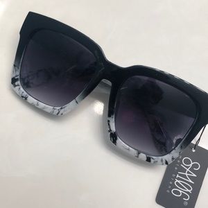 XXL oversized sunglasses